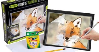 Crayola Light Up Tracing Pad with Eye-Soft Technology, Gifts for Teens, Ages 6, 7, 8, 9, 10